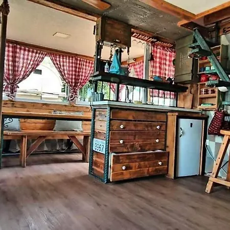 Na Vodi Case de vacanță